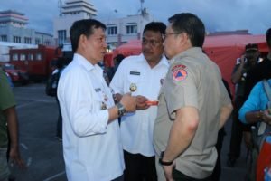 Walikota GSVL dan Gubernur Sulut Olly Dondokambey serta Kepala BNPB Pusat Willem Rampangiley