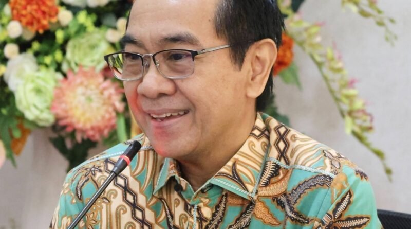 Kumpul Jajaran Pimpinan, Plt. Rektor Unsrat  Perkuat Koordinasi